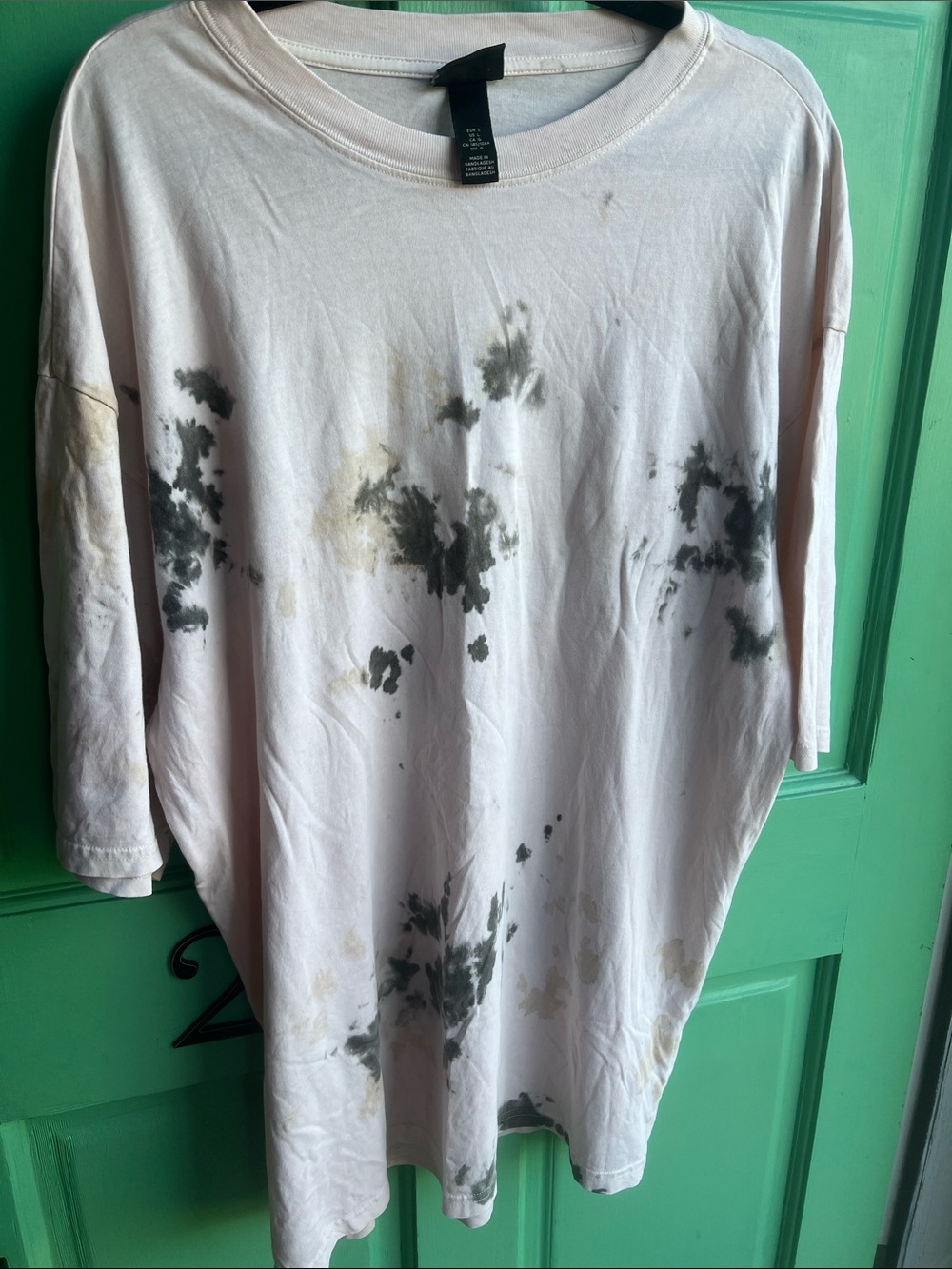 Women’s oversize tie-Dye Effect T-Shirt -blush with Gray & tan Accents- Large